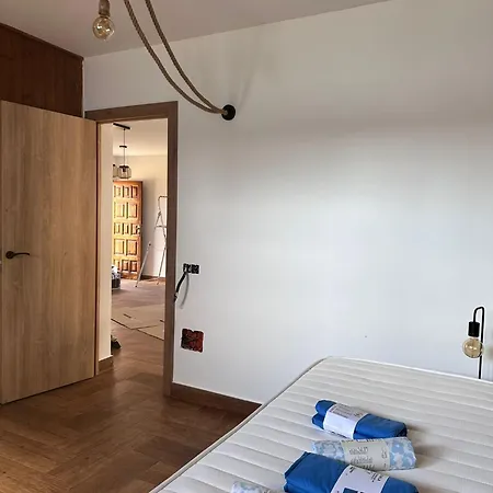 Apartment Peaceful And Bright *